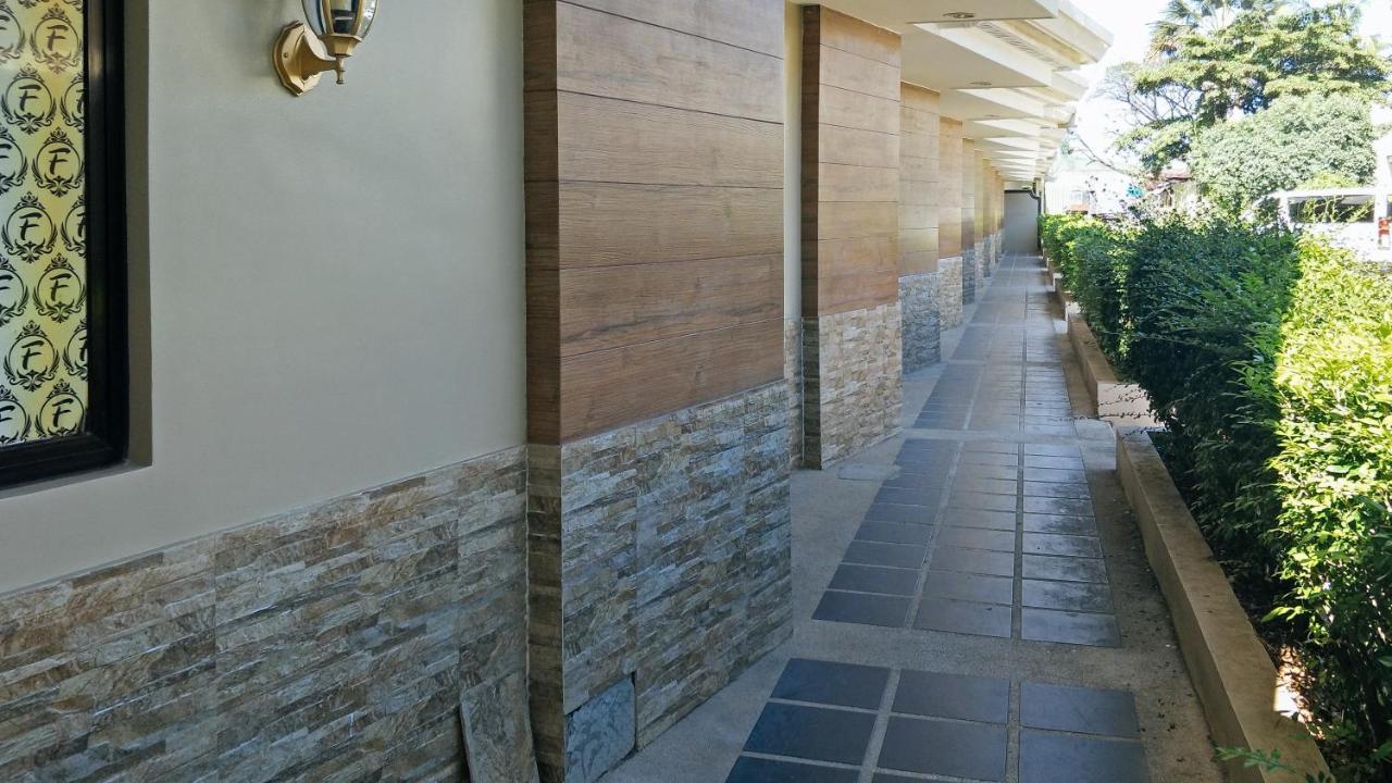 Reddoorz Premium @ Wireless Mandaue Cebu Hotel Exterior foto